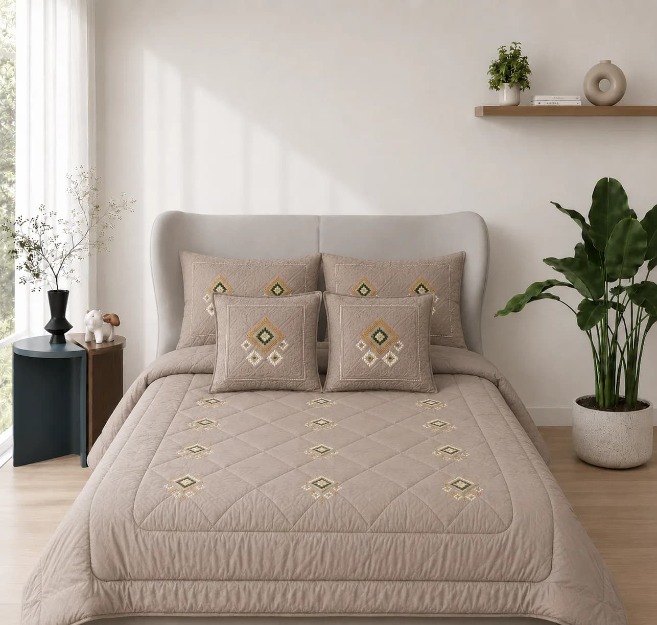6 PIECE EMBROIDERY BEDDING SET